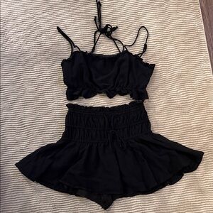 Sky to Moon Black Ruffled Set